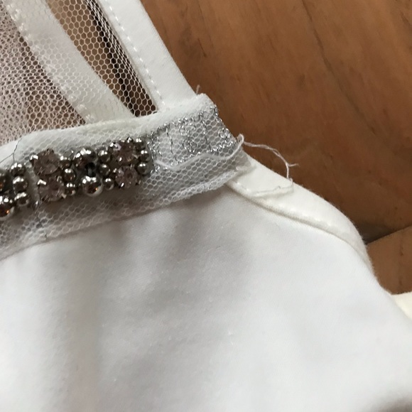 White tobi dress with mesh back (M) - Picture 2 of 6